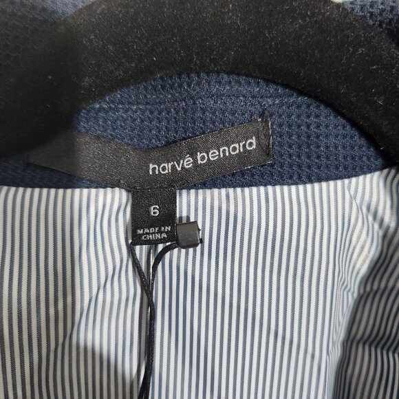 Harve Benard Navy Textured Blazer Size 6 Gold Button Closure Navy Blue - Picture 3 of 16